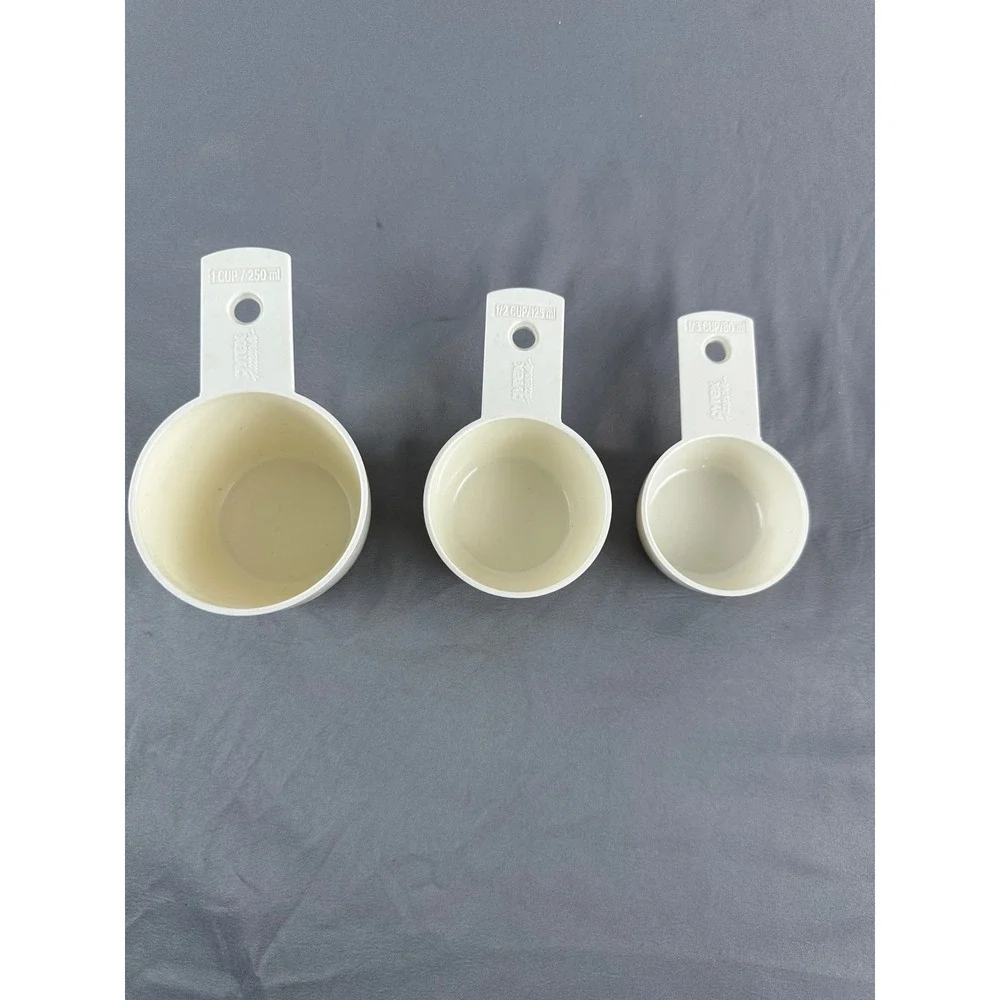 Pyrex Measuring Cups‎ Set 1 Cup 1/2 Cup 1/3 Cup White Plastic Kitchen Baking